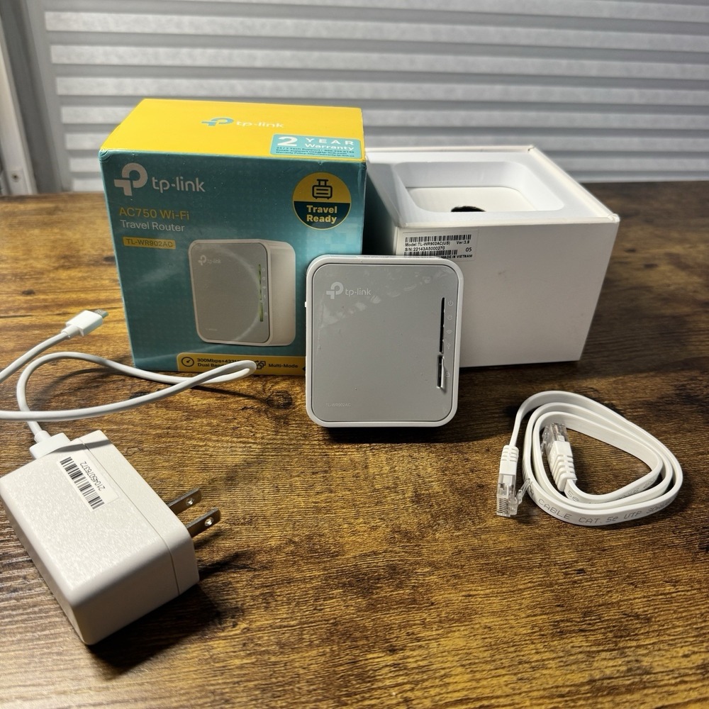 TP- Link AC750 Wi-Fi Travel Router, TL-WR902AC, 300 + 433Mbps Dual Band‎ Wifi